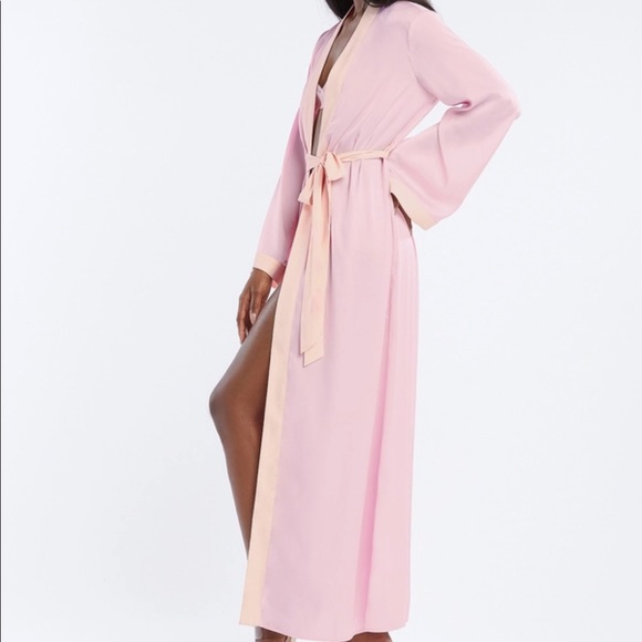 🌟Like New Savage X Fenty Maxi Robe Size XS/S - Picture 5 of 12